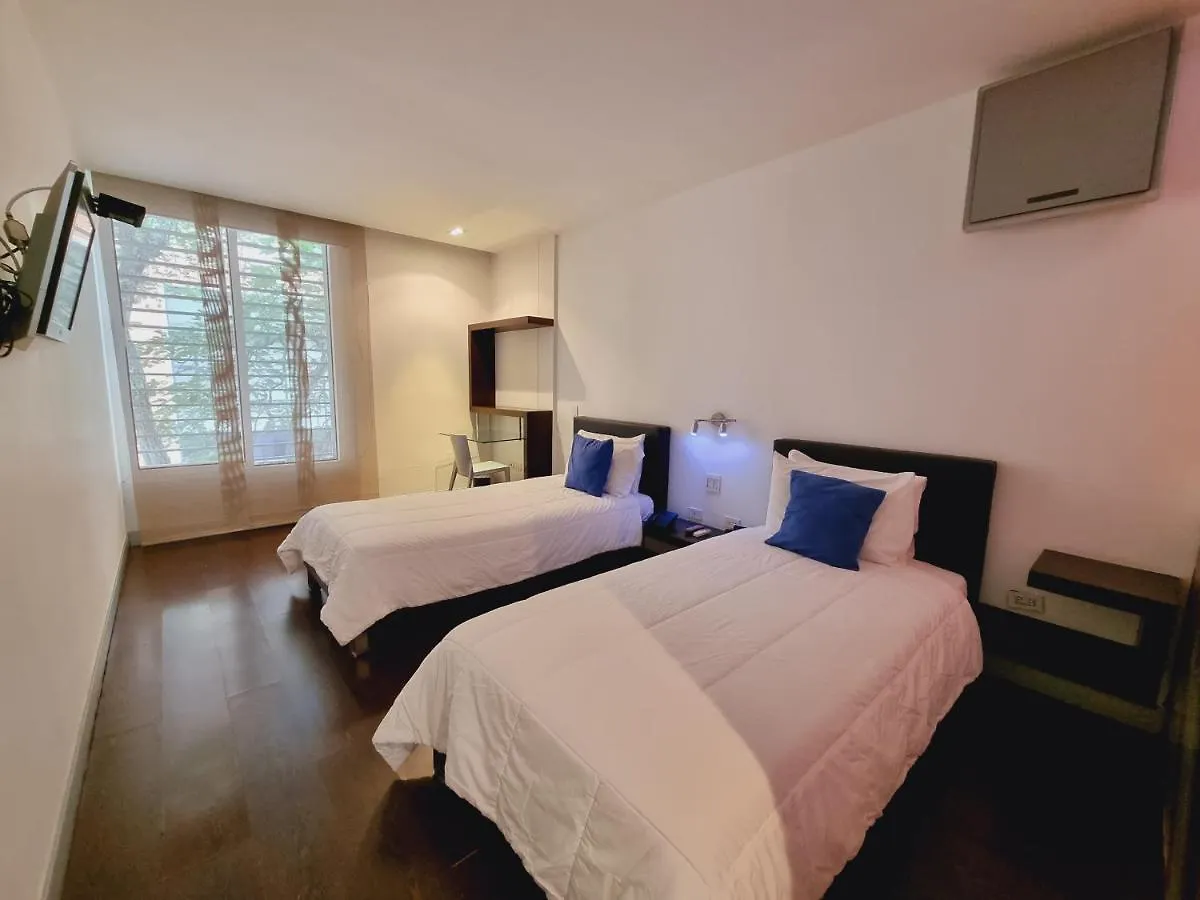 Hotel Austral Suites Cali 4*,