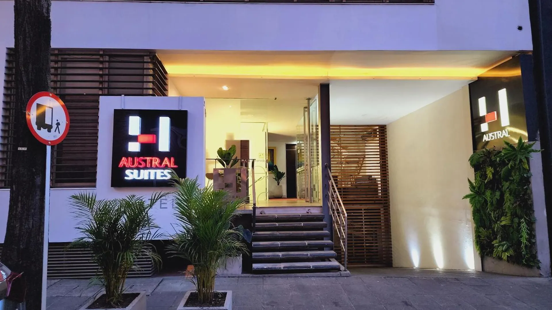 Hotel Austral Suites Cali